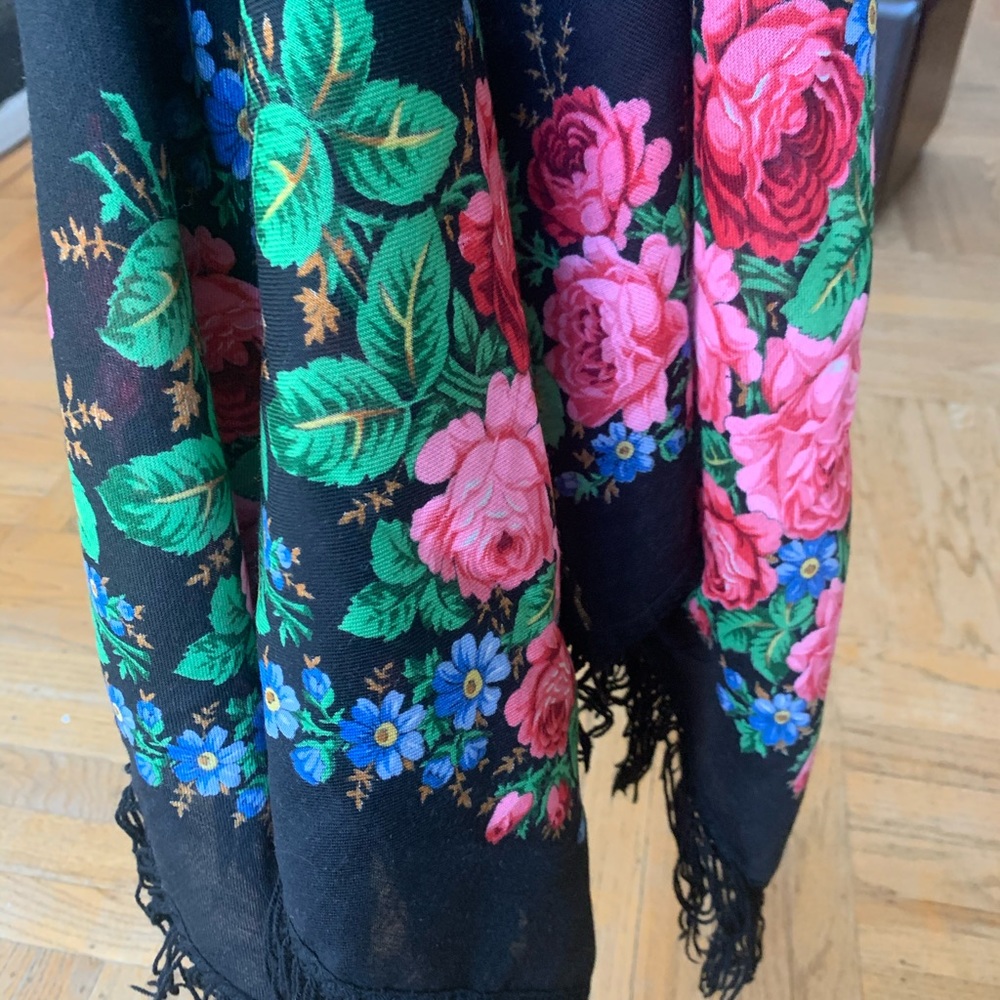 Original Russian Wool Scarf - Picture 4 of 4